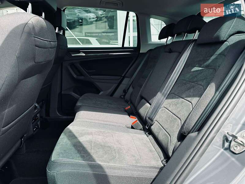 Внедорожник / Кроссовер Volkswagen Tiguan 2024 в Харькове