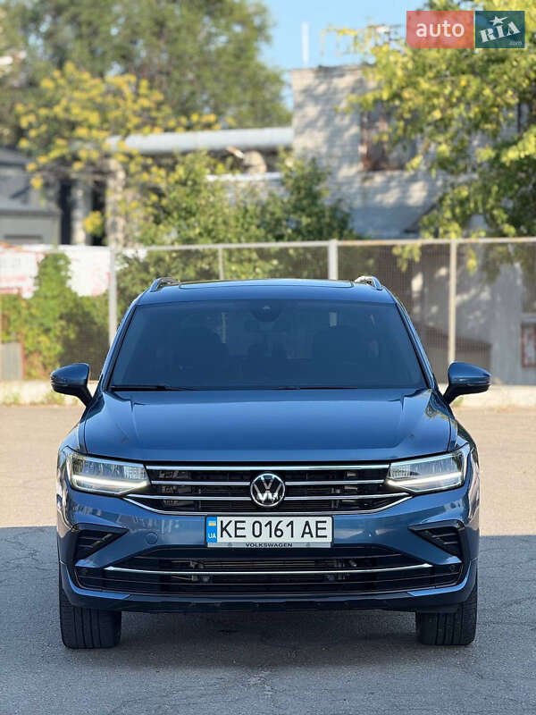 Внедорожник / Кроссовер Volkswagen Tiguan 2019 в Днепре фото 2 Внедорожник / Кроссовер Volkswagen Tiguan 2019 в Днепре
