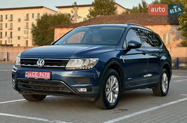 Внедорожник / Кроссовер Volkswagen Tiguan 2017 в Тернополе