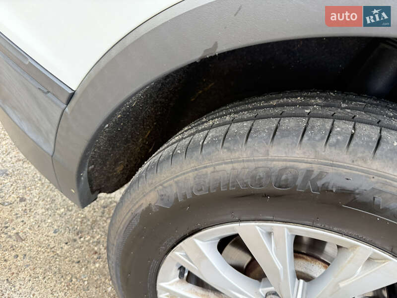 Внедорожник / Кроссовер Volkswagen Tiguan 2019 в Львове