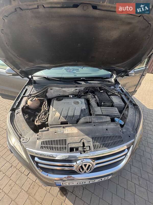 Внедорожник / Кроссовер Volkswagen Tiguan 2011 в Запорожье фото 3 Внедорожник / Кроссовер Volkswagen Tiguan 2011 в Запорожье