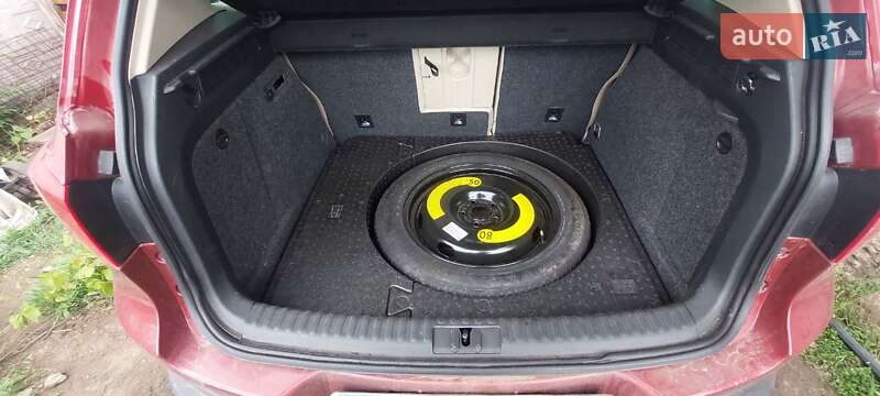 Внедорожник / Кроссовер Volkswagen Tiguan 2015 в Кривом Роге