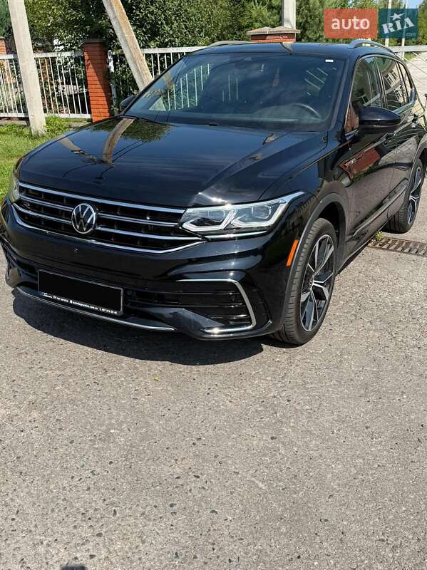 Внедорожник / Кроссовер Volkswagen Tiguan 2022 в Ровно