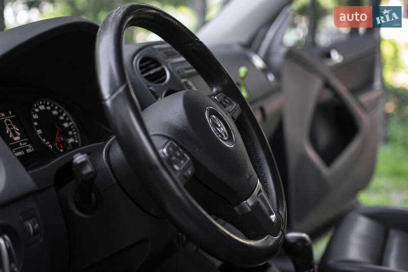 Позашляховик / Кросовер Volkswagen Tiguan 2014 в Львові