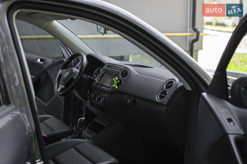Позашляховик / Кросовер Volkswagen Tiguan 2014 в Львові
