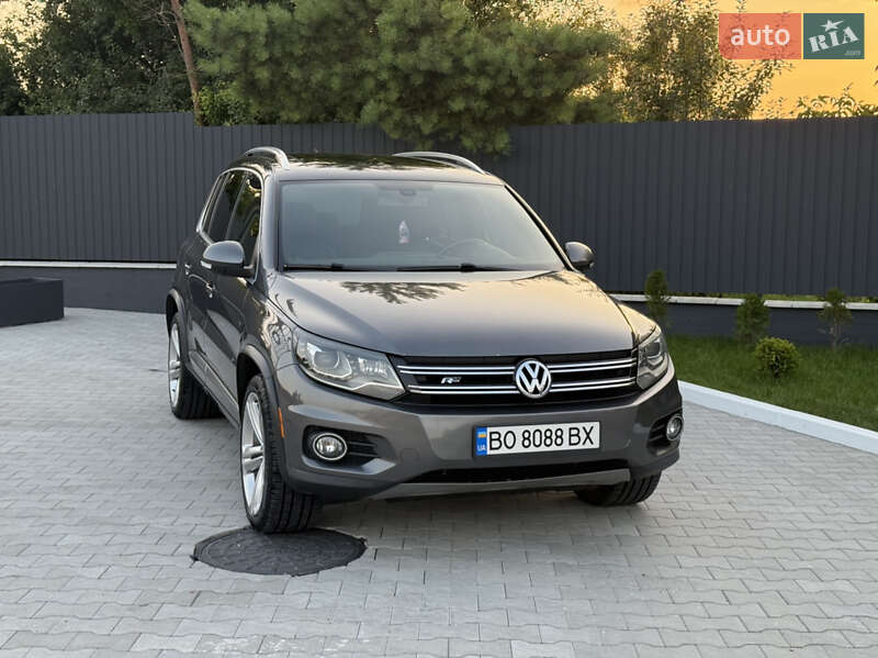 Внедорожник / Кроссовер Volkswagen Tiguan 2015 в Тернополе