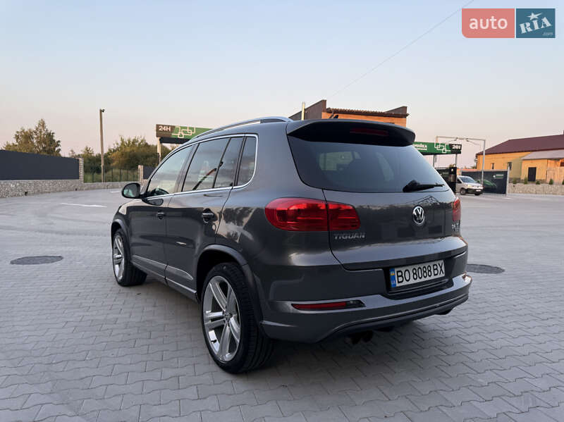 Внедорожник / Кроссовер Volkswagen Tiguan 2015 в Тернополе