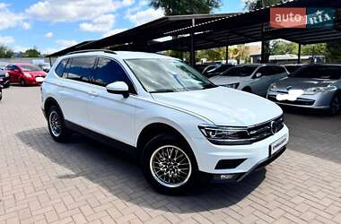 Внедорожник / Кроссовер Volkswagen Tiguan 2019 в Кривом Роге