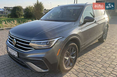 Внедорожник / Кроссовер Volkswagen Tiguan 2023 в Львове