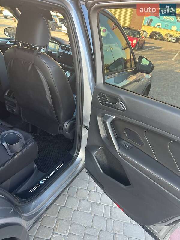 Внедорожник / Кроссовер Volkswagen Tiguan 2024 в Харькове