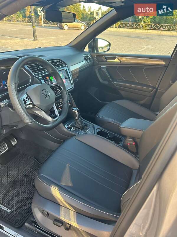 Внедорожник / Кроссовер Volkswagen Tiguan 2024 в Харькове