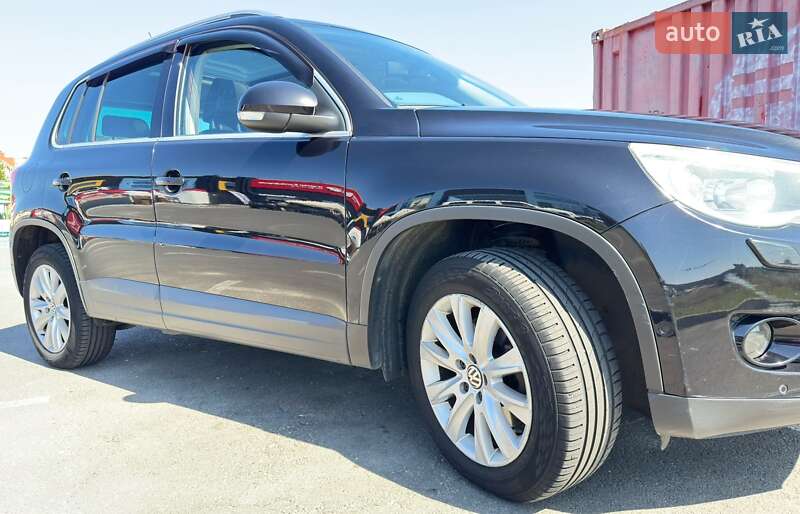 Внедорожник / Кроссовер Volkswagen Tiguan 2008 в Киеве