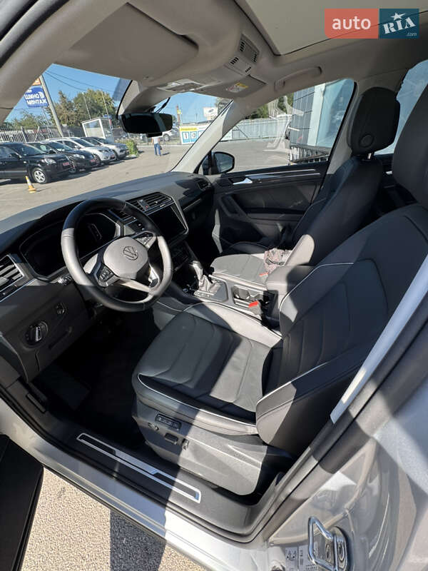 Внедорожник / Кроссовер Volkswagen Tiguan 2022 в Киеве