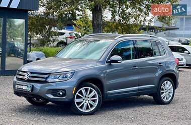 Позашляховик / Кросовер Volkswagen Tiguan 2016 в Києві