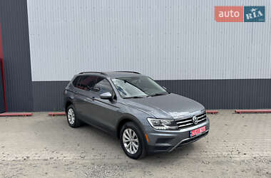 Внедорожник / Кроссовер Volkswagen Tiguan 2018 в Луцке