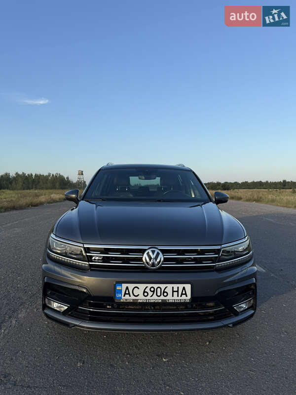 Внедорожник / Кроссовер Volkswagen Tiguan 2016 в Ратным