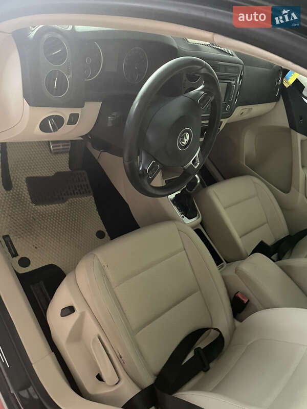 Внедорожник / Кроссовер Volkswagen Tiguan 2012 в Львове фото 8 Внедорожник / Кроссовер Volkswagen Tiguan 2012 в Львове