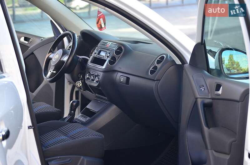 Внедорожник / Кроссовер Volkswagen Tiguan 2010 в Днепре фото 18 Внедорожник / Кроссовер Volkswagen Tiguan 2010 в Днепре