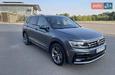 Внедорожник / Кроссовер Volkswagen Tiguan 2018 в Днепре