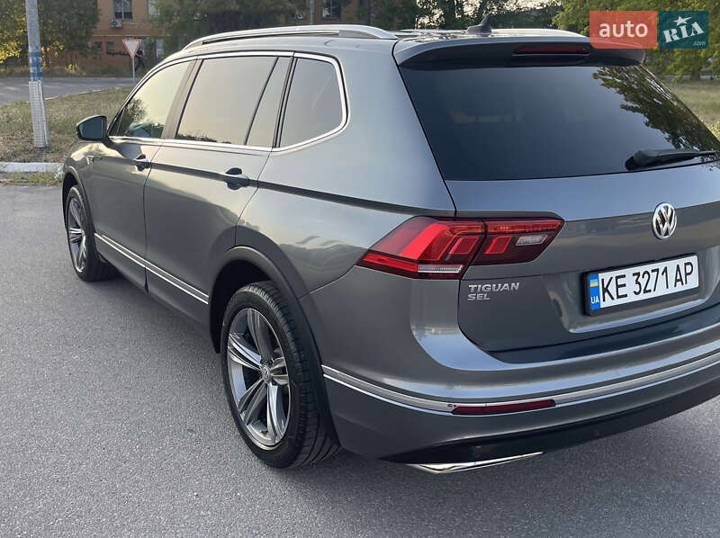 Внедорожник / Кроссовер Volkswagen Tiguan 2018 в Днепре