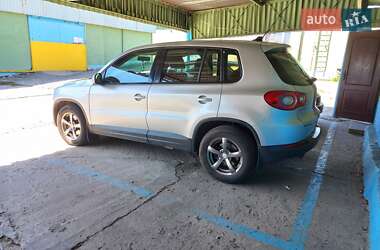 Позашляховик / Кросовер Volkswagen Tiguan 2010 в Нетішині