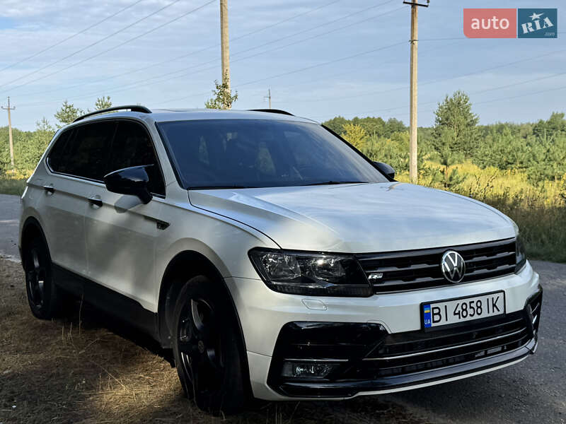Внедорожник / Кроссовер Volkswagen Tiguan 2018 в Полтаве