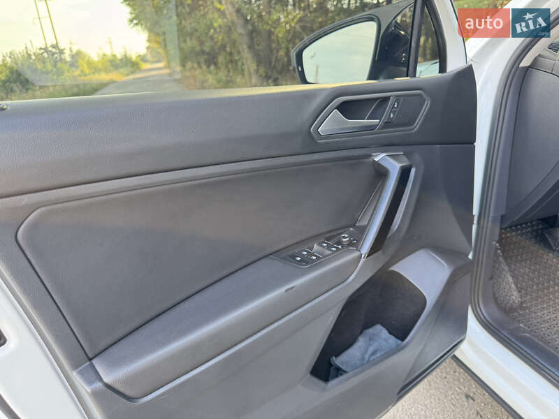 Внедорожник / Кроссовер Volkswagen Tiguan 2018 в Полтаве