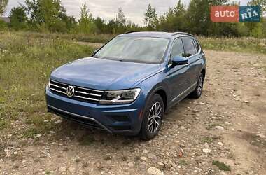 Внедорожник / Кроссовер Volkswagen Tiguan 2020 в Богородчанах