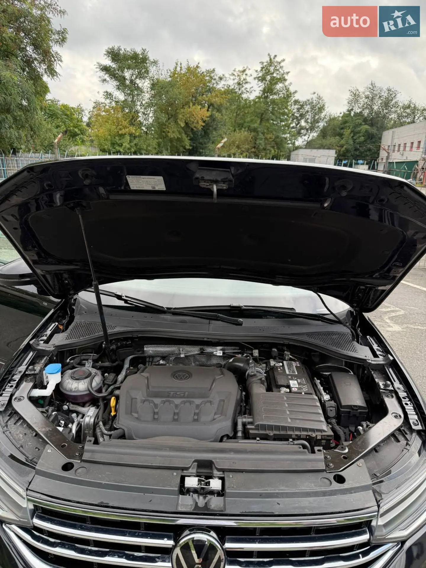 2021 Volkswagen Tiguan - мініатюра 31