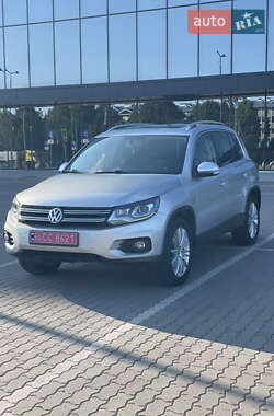 Внедорожник / Кроссовер Volkswagen Tiguan 2015 в Львове