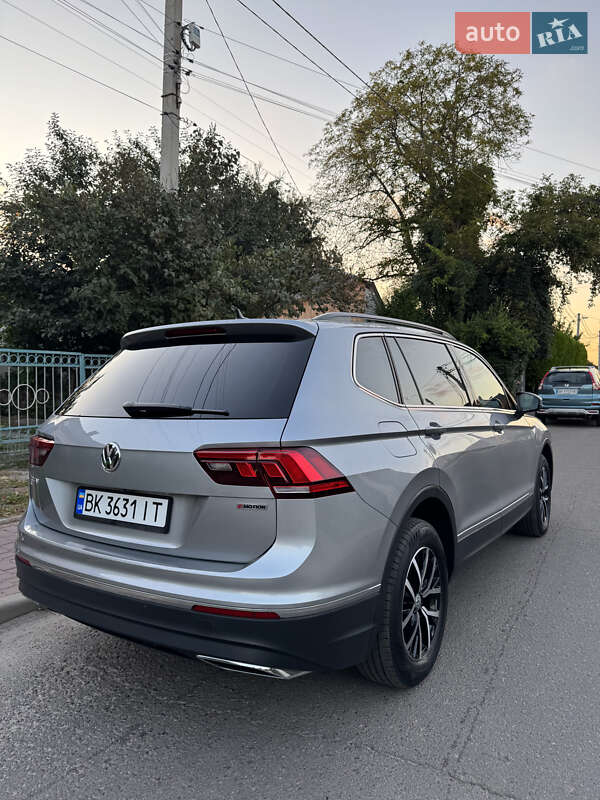 Позашляховик / Кросовер Volkswagen Tiguan 2020 в Рівному фото 7 Позашляховик / Кросовер Volkswagen Tiguan 2020 в Рівному