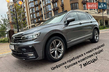 Внедорожник / Кроссовер Volkswagen Tiguan 2018 в Киеве