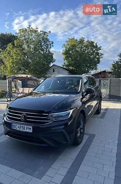Volkswagen Tiguan 2021
