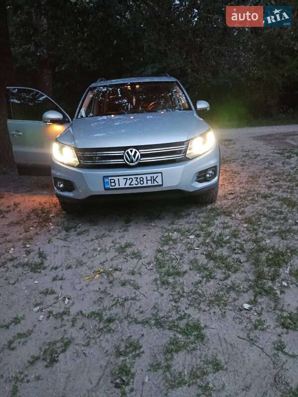 Внедорожник / Кроссовер Volkswagen Tiguan 2012 в Гадяче фото 25 Внедорожник / Кроссовер Volkswagen Tiguan 2012 в Гадяче