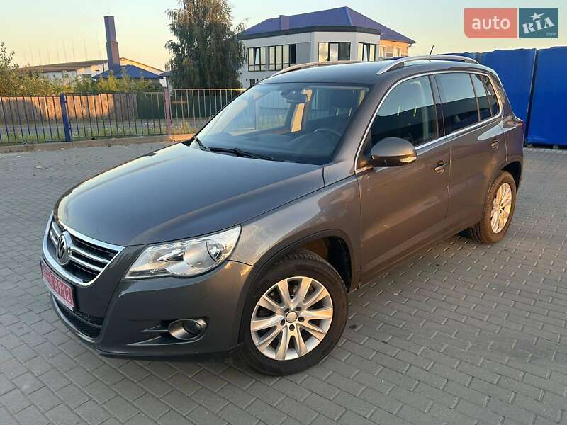 Volkswagen Tiguan 2011 Volkswagen Tiguan 2011