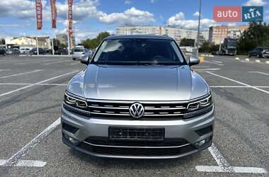 Внедорожник / Кроссовер Volkswagen Tiguan 2019 в Черновцах