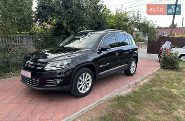 Внедорожник / Кроссовер Volkswagen Tiguan 2014 в Виннице