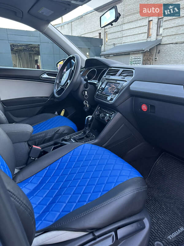 Внедорожник / Кроссовер Volkswagen Tiguan 2018 в Львове фото 18 Внедорожник / Кроссовер Volkswagen Tiguan 2018 в Львове