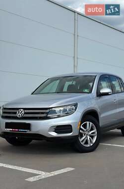 Внедорожник / Кроссовер Volkswagen Tiguan 2014 в Киеве