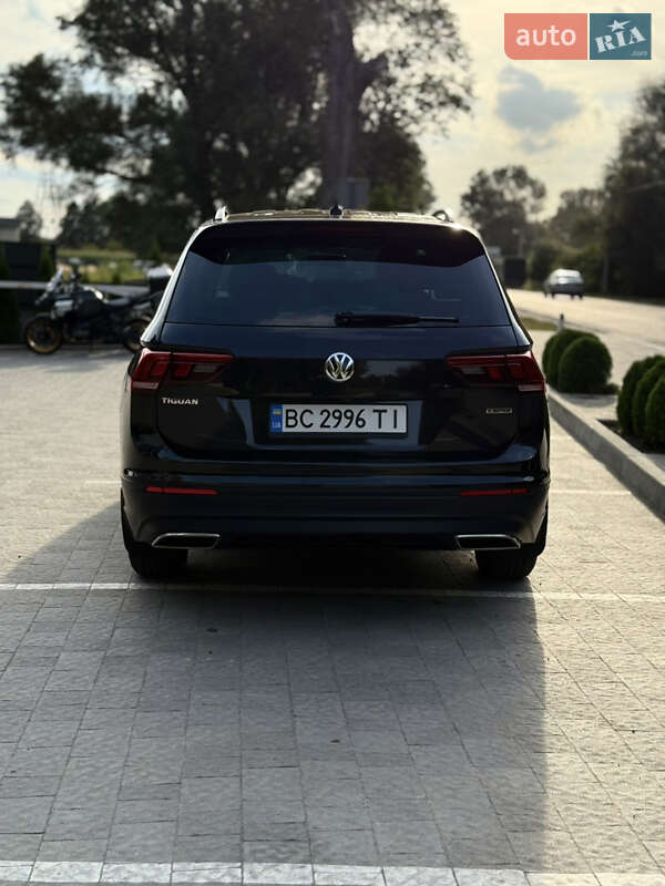 Позашляховик / Кросовер Volkswagen Tiguan 2019 в Новояворівську