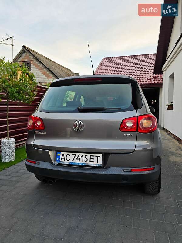 Внедорожник / Кроссовер Volkswagen Tiguan 2010 в Ковеле