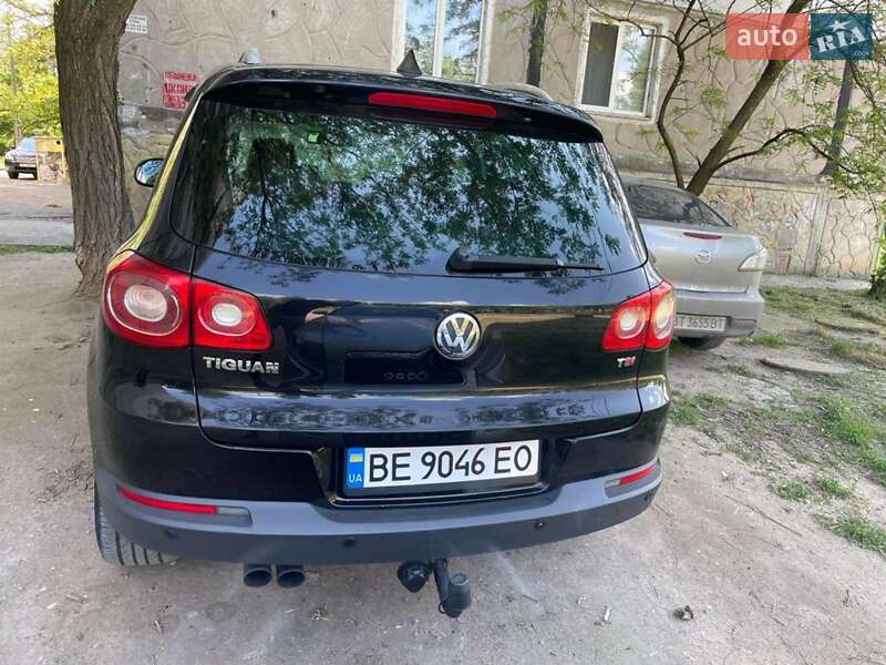 Внедорожник / Кроссовер Volkswagen Tiguan 2008 в Николаеве