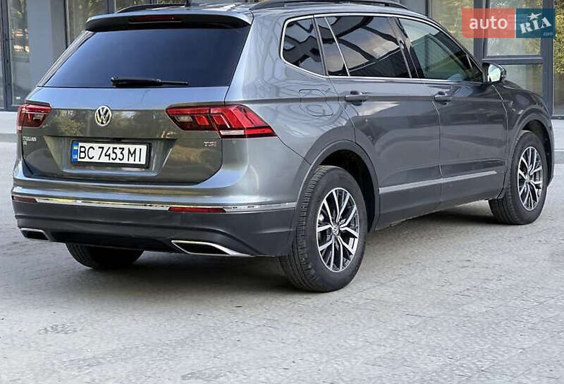 Позашляховик / Кросовер Volkswagen Tiguan 2018 в Львові