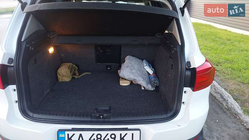 Внедорожник / Кроссовер Volkswagen Tiguan 2016 в Белой Церкви