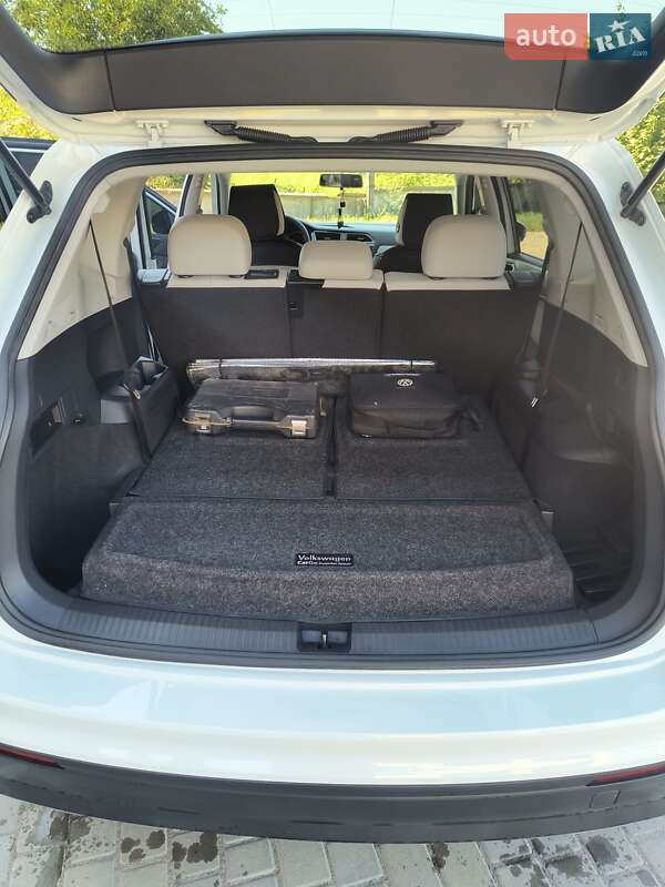 Позашляховик / Кросовер Volkswagen Tiguan 2018 в Іллінцях