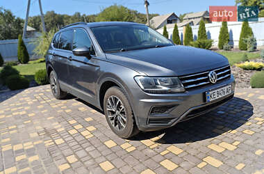 Внедорожник / Кроссовер Volkswagen Tiguan 2019 в Верхнеднепровске