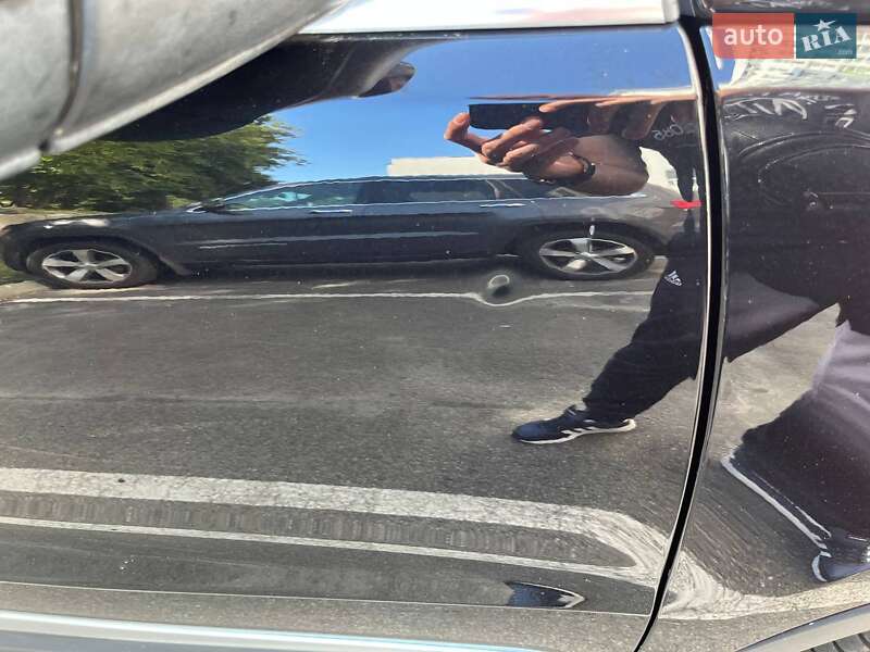 Внедорожник / Кроссовер Volkswagen Tiguan 2016 в Киеве фото 8 Внедорожник / Кроссовер Volkswagen Tiguan 2016 в Киеве