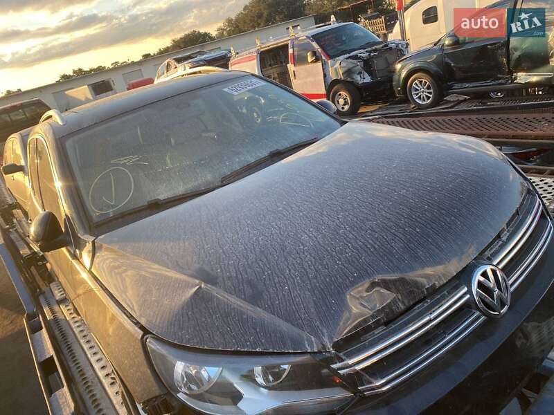Внедорожник / Кроссовер Volkswagen Tiguan 2016 в Киеве фото 20 Внедорожник / Кроссовер Volkswagen Tiguan 2016 в Киеве