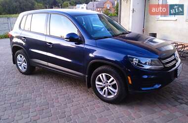 Внедорожник / Кроссовер Volkswagen Tiguan 2012 в Новом Роздоле