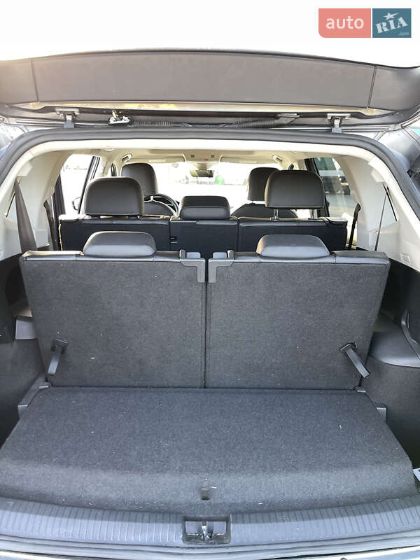 Внедорожник / Кроссовер Volkswagen Tiguan 2022 в Сарнах